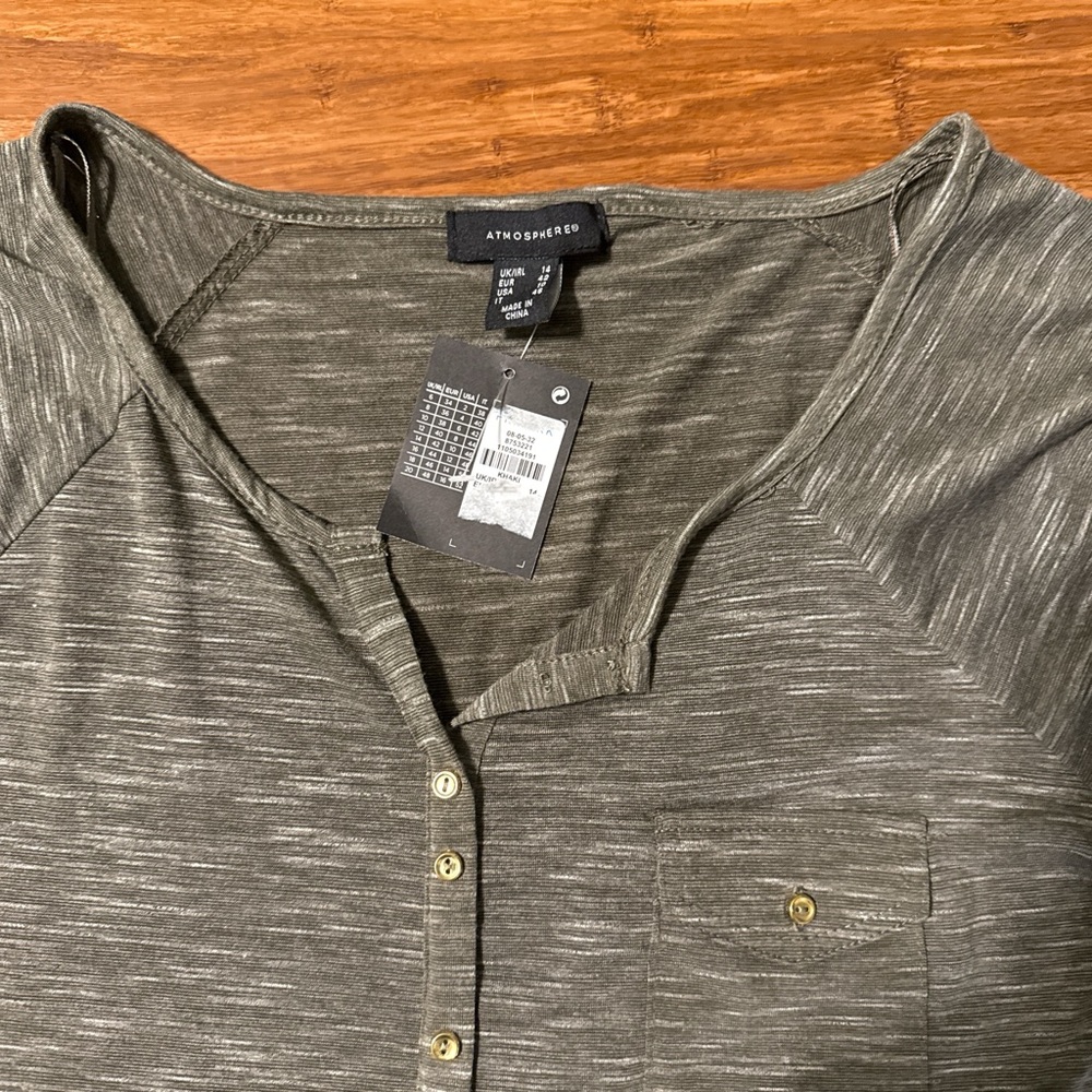 Olive Women’sTop - Picture 2 of 4